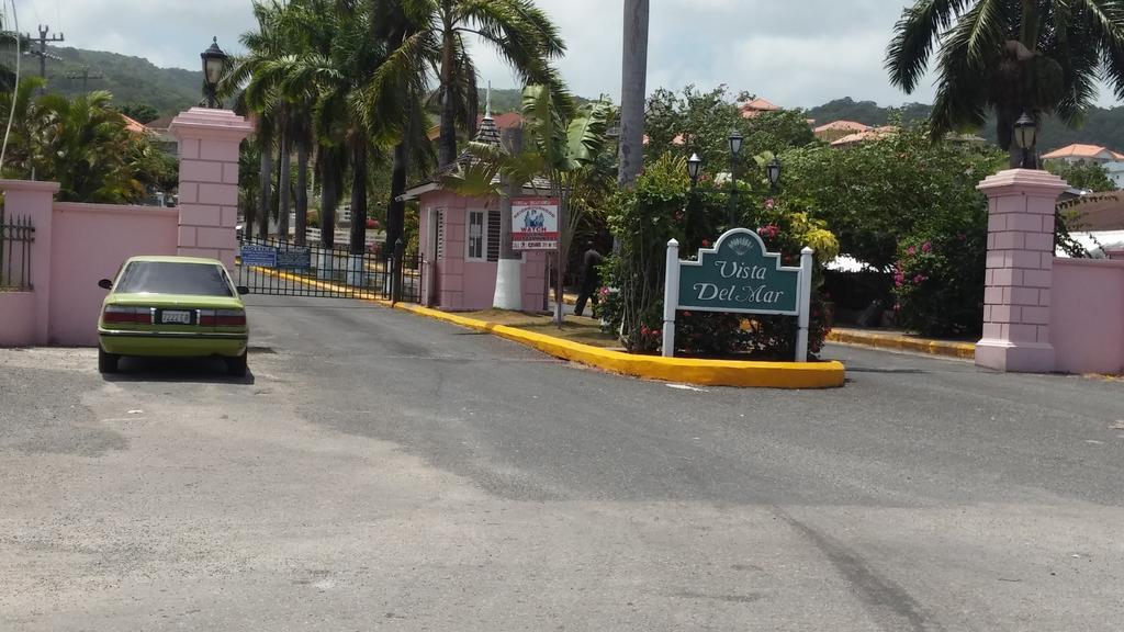 Jus4U-1 The Home Away From Home Villa Ocho Rios Exterior foto